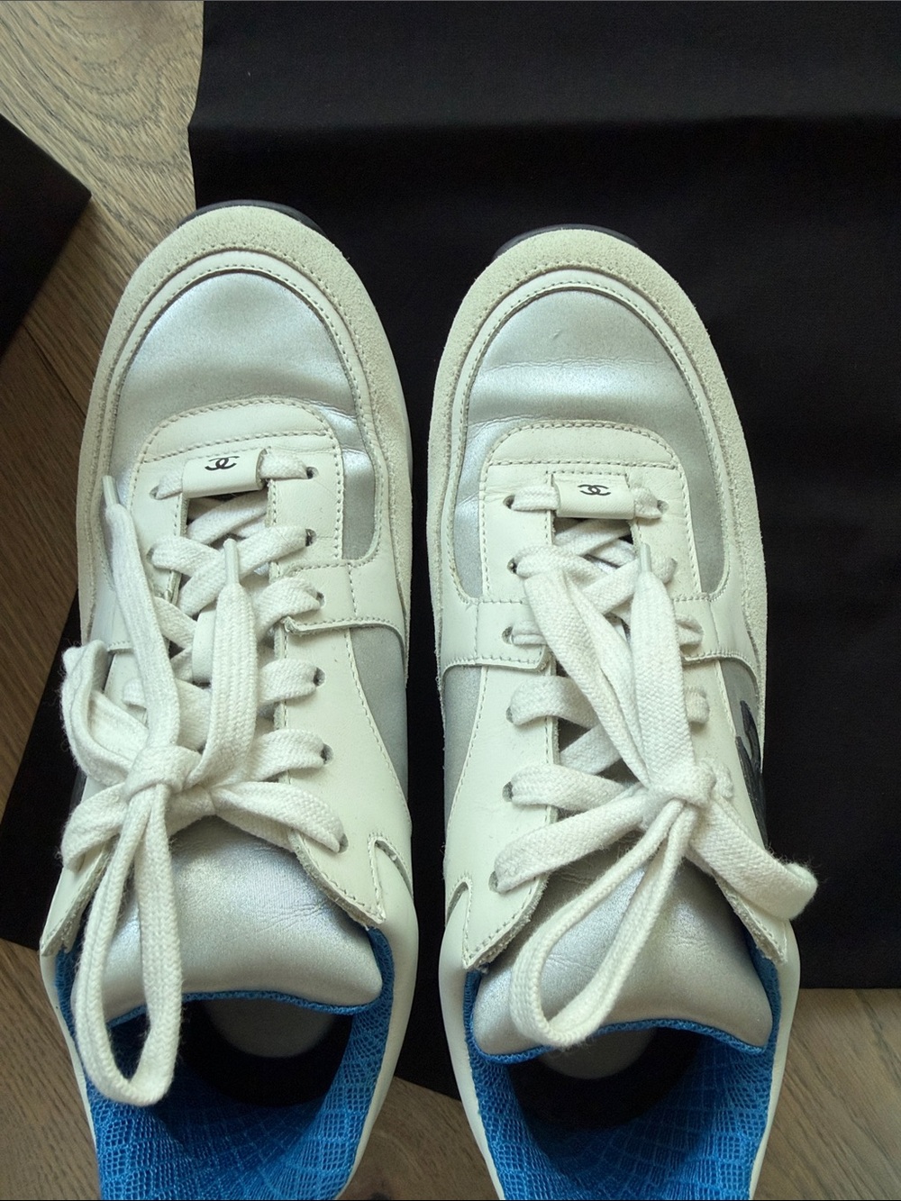 CHANEL White Leather Sneakers with Blue and Silver - Picture 6 of 9